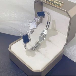 Elegant bracelet for women stainless steel